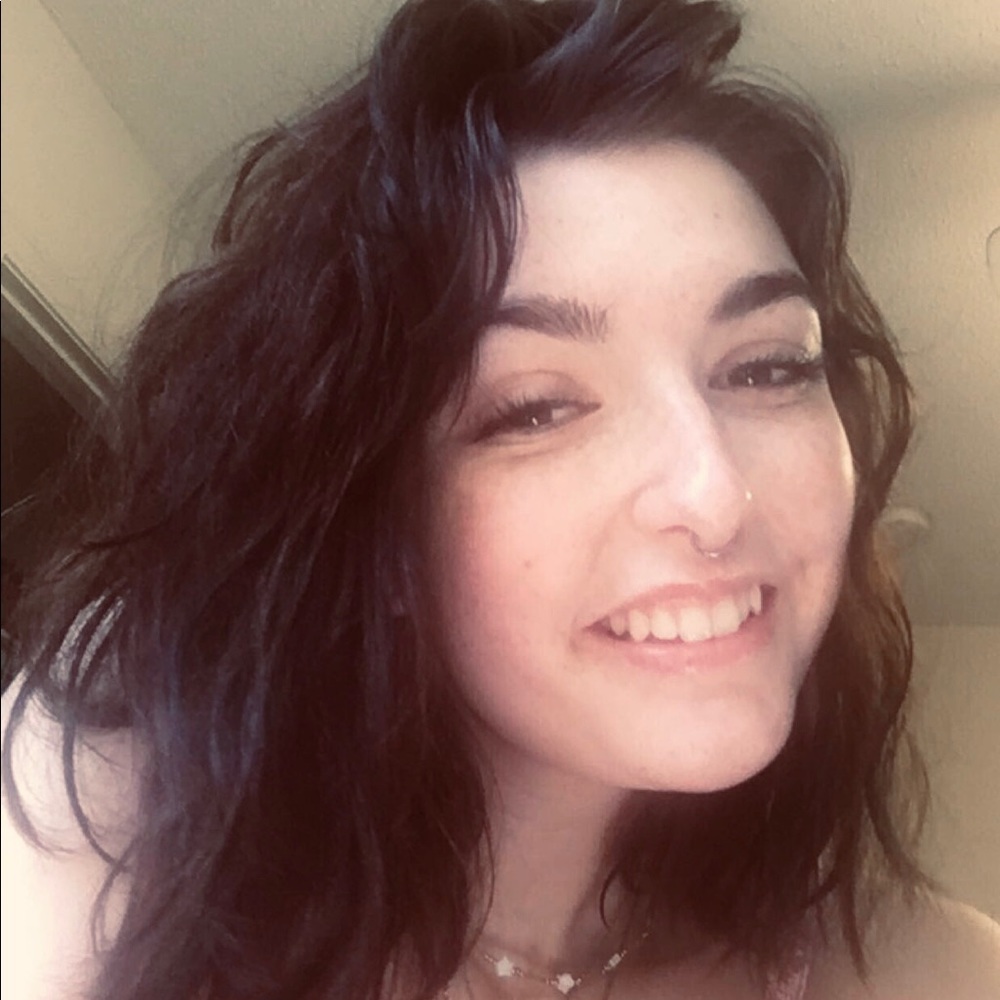 Meet your Posher, Destiny